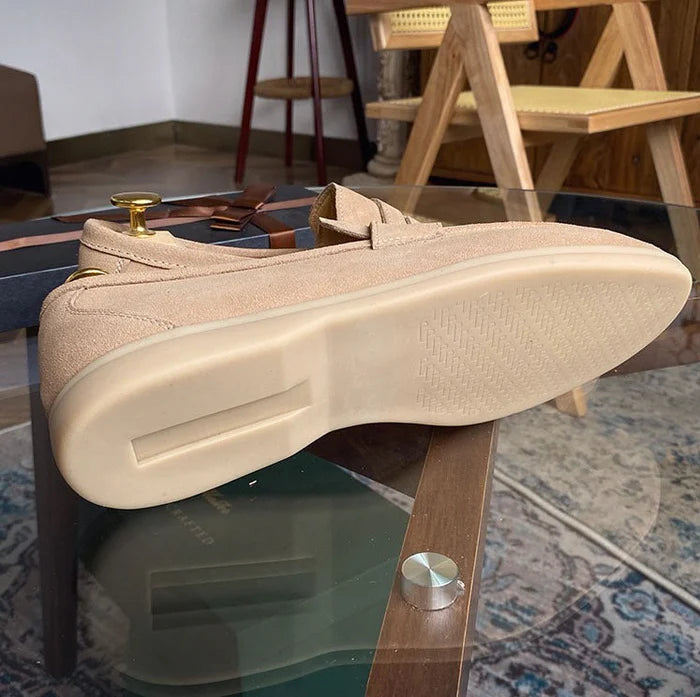NOIRÉ SUEDE LOAFER