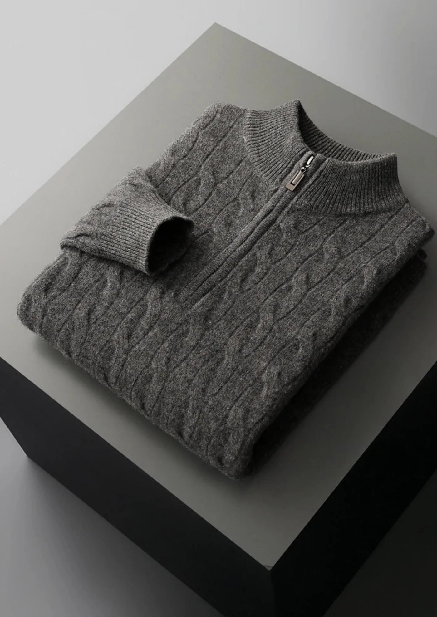 TRIESTE WOOL CABLE CLASSIC