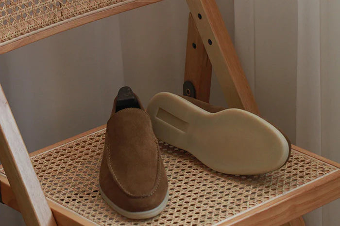 LUNOR SUEDE LOAFER