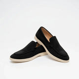 Black / 39