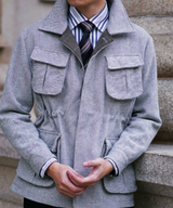 Gray / M
